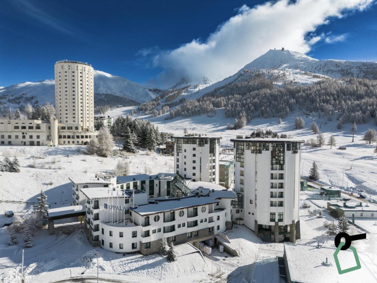 Hotiday Hotel Sestriere Colle Sestriere Exterior photo